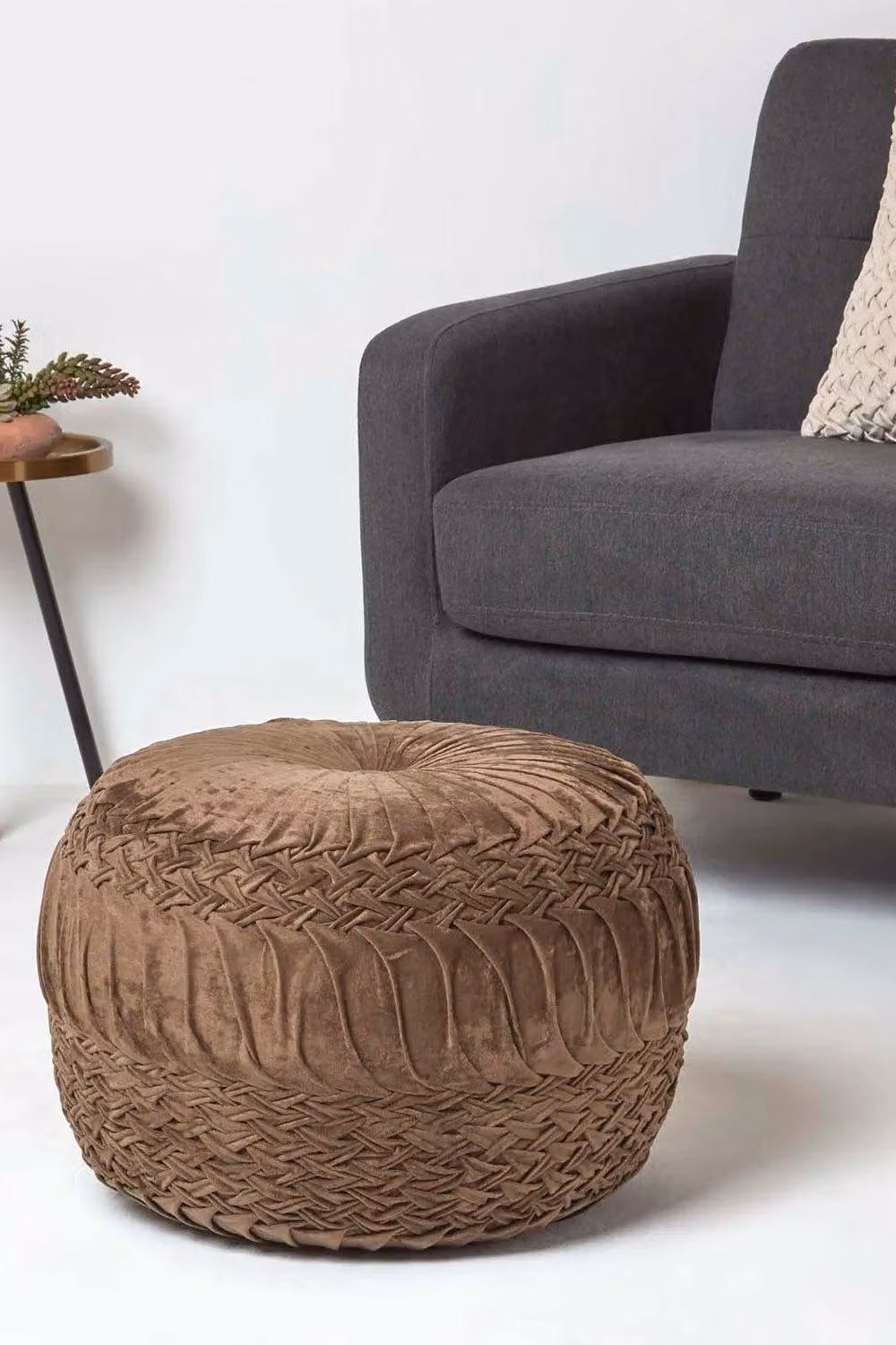 Homescapes Sofia Pleated Velvet Pouffe in Brown – 2