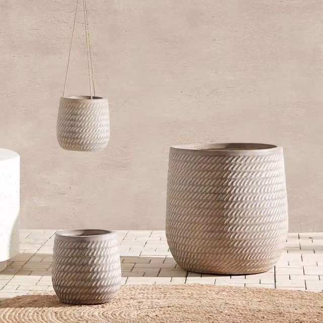 Wyld and Coco Fibre Clay Plant Pot in Beige, Height: 44 cm, Diameter: 39 cm