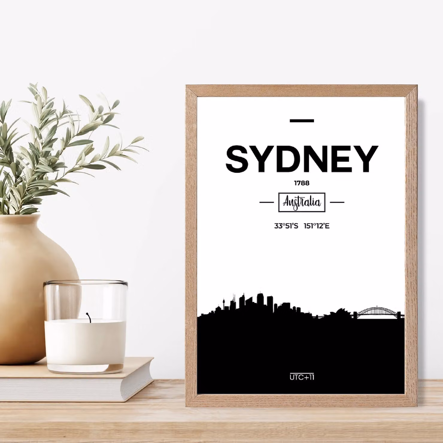 ARTZE Sydney Black and White City Skyline Framed Print with Oak Frame – 2
