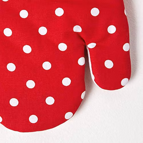 Homescapes Red Polka Dot Cotton Oven Glove – 3