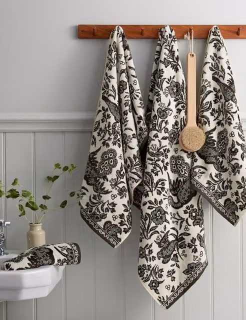 Bedeck Of Belfast Pure Cotton Regal Peacock Towel in Anthracite and Grey Multicolour