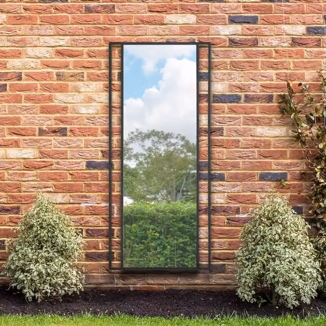 MirrorOutlet Senestra Modern Rectangular Outdoor Garden Wall Mirror in Black, Height: 180 cm