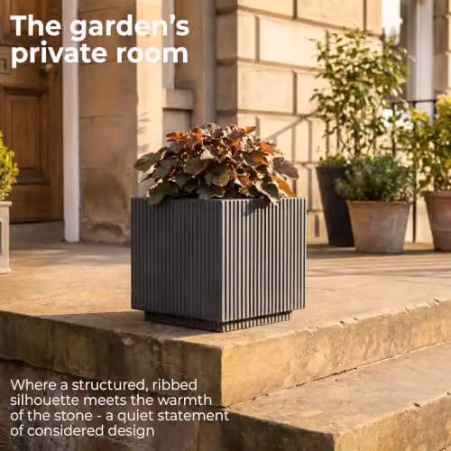 IDEALIST Black Reinforced Stone Outdoor Plant Pot, 25 cm – 8