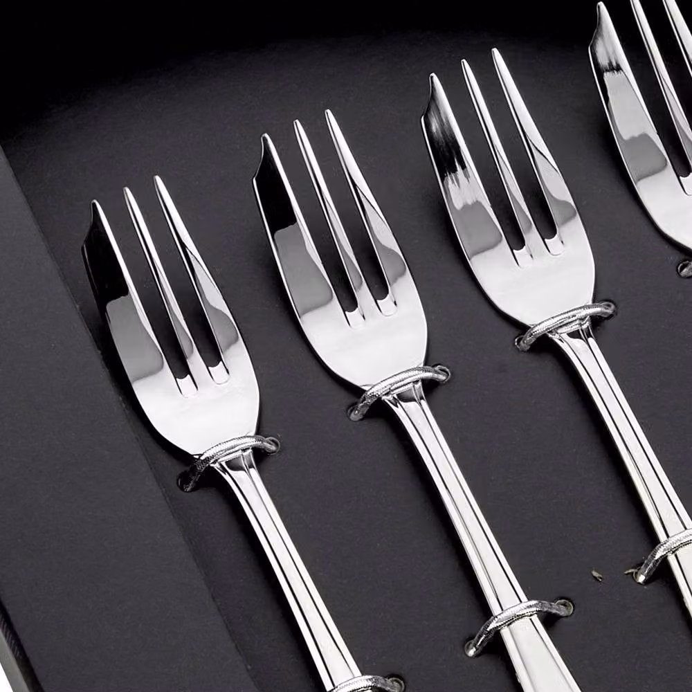 Arthur Price Grecian Polished Stainless Steel Pastry Fork Set of 6 in Silver – 2