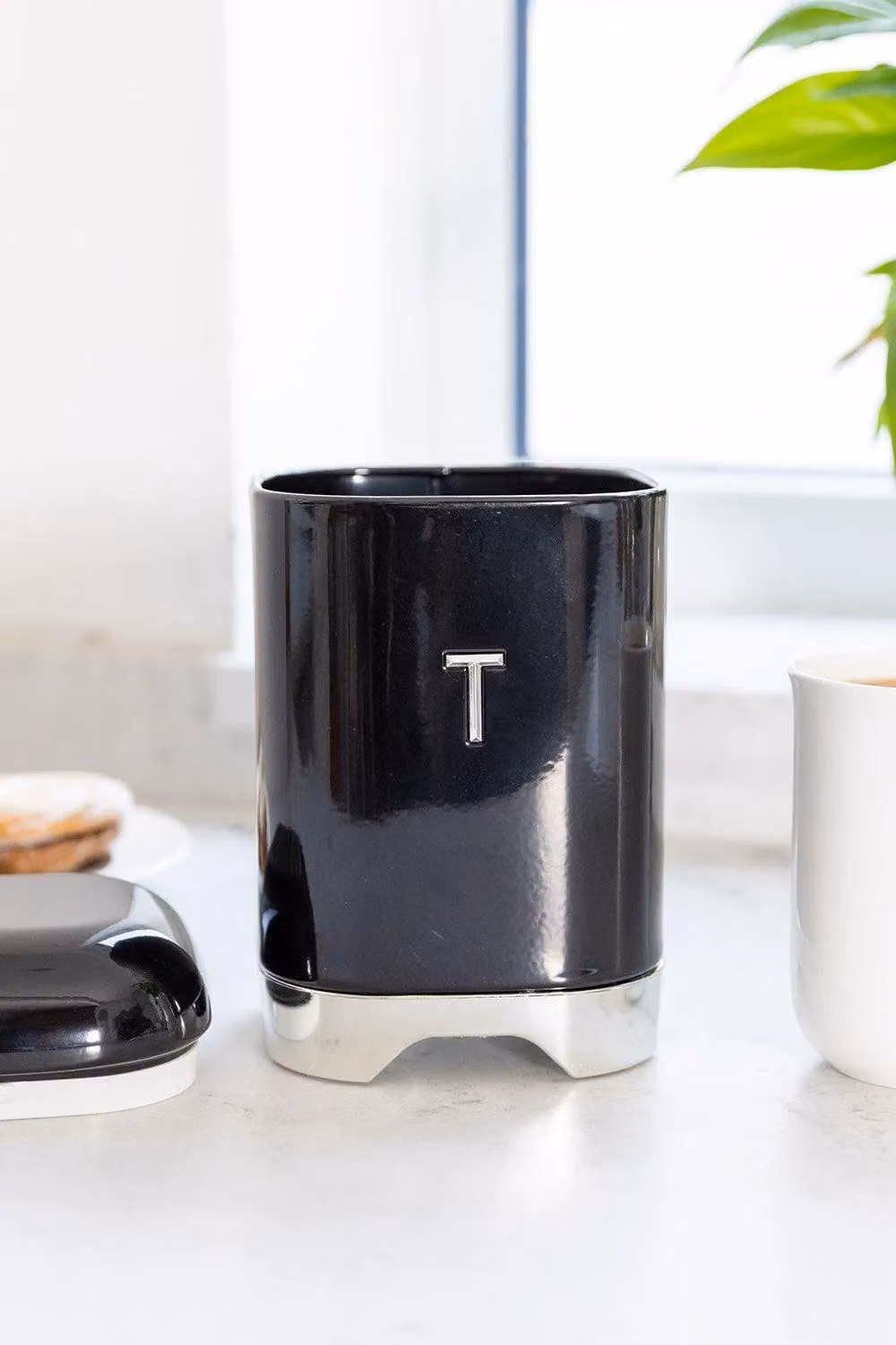 Lovello Ceramic Tea Canister with Airtight and Leakproof Lid in Black Vintage – 2