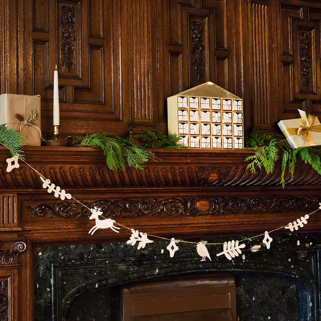 Club Green Multicolour Christmas Animal Wooden Party Garland, 2.5m – 3