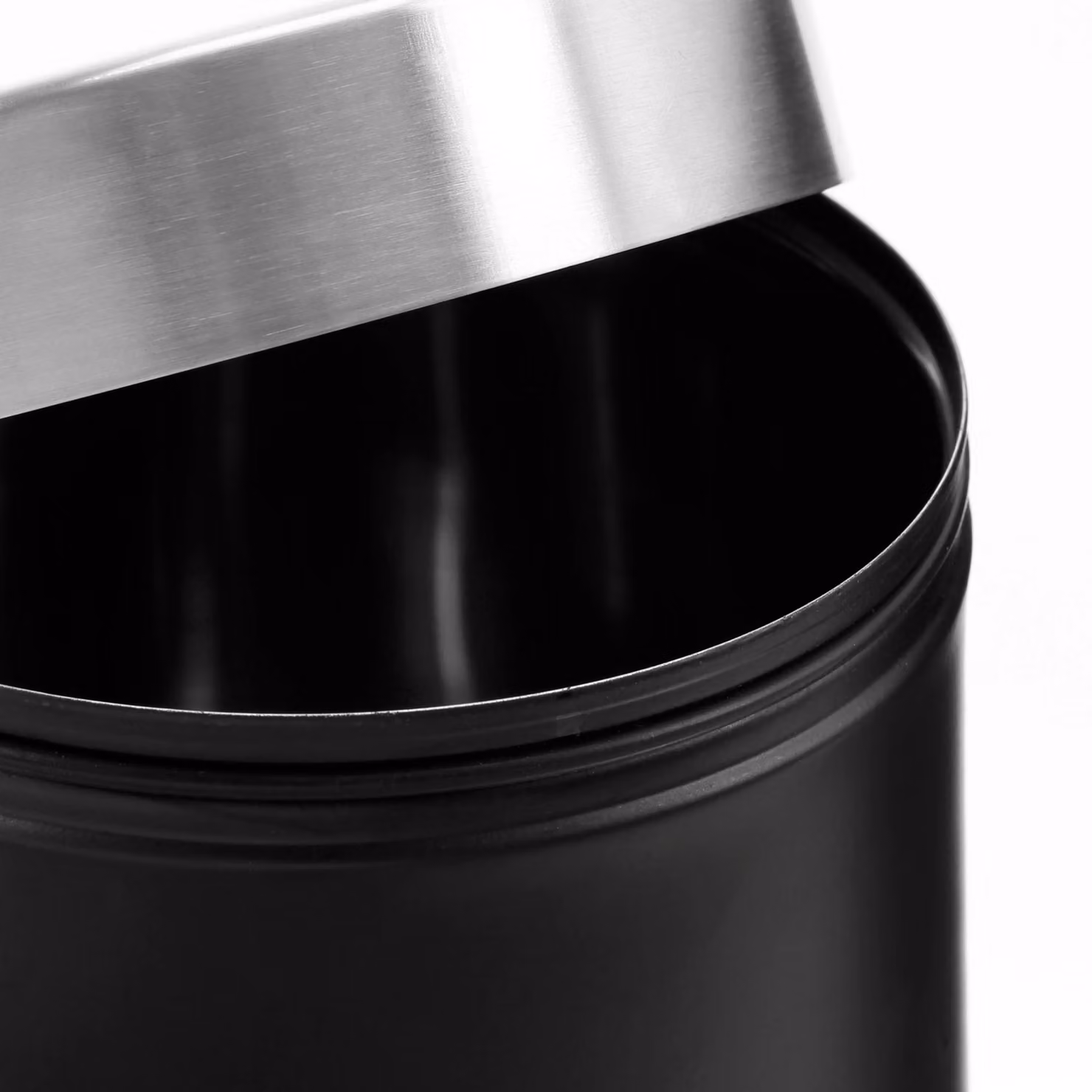 Premier Housewares Airtight Enamel Biscuit Canister with Stainless Steel Lid, Black and Silver – 3