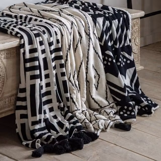Terrys Knitted Geometric Throw with Fringes, W/D: 130 x 170 cm, Black
