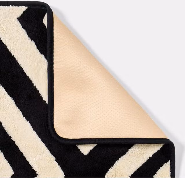OHS Contrast Tufted Geo Rug in Monochrome, W: 80 cm x L: 150 cm