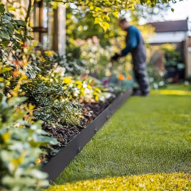 Nicoman Anthracite Steel Garden Border Edging Set, 5 x 1m Metal Lawn Edging Strips – 6