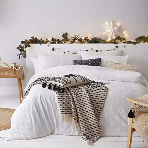 The Linen Yard Tufted Tree 100% Cotton Percale Duvet Cover Set in White, Single (90 x 200 cm) – 1