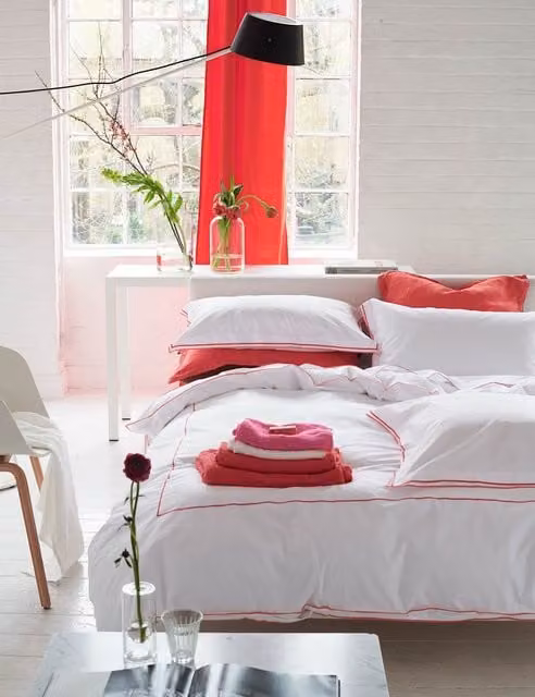 Designers Guild Astor Cotton Percale Bedding Set in Pink and White, 140 x 200 cm