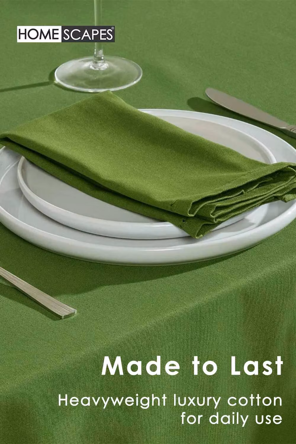 Homescapes Plain Cotton Rectangular Tablecloth in Green, W: 137 cm, L: 228 cm – 3