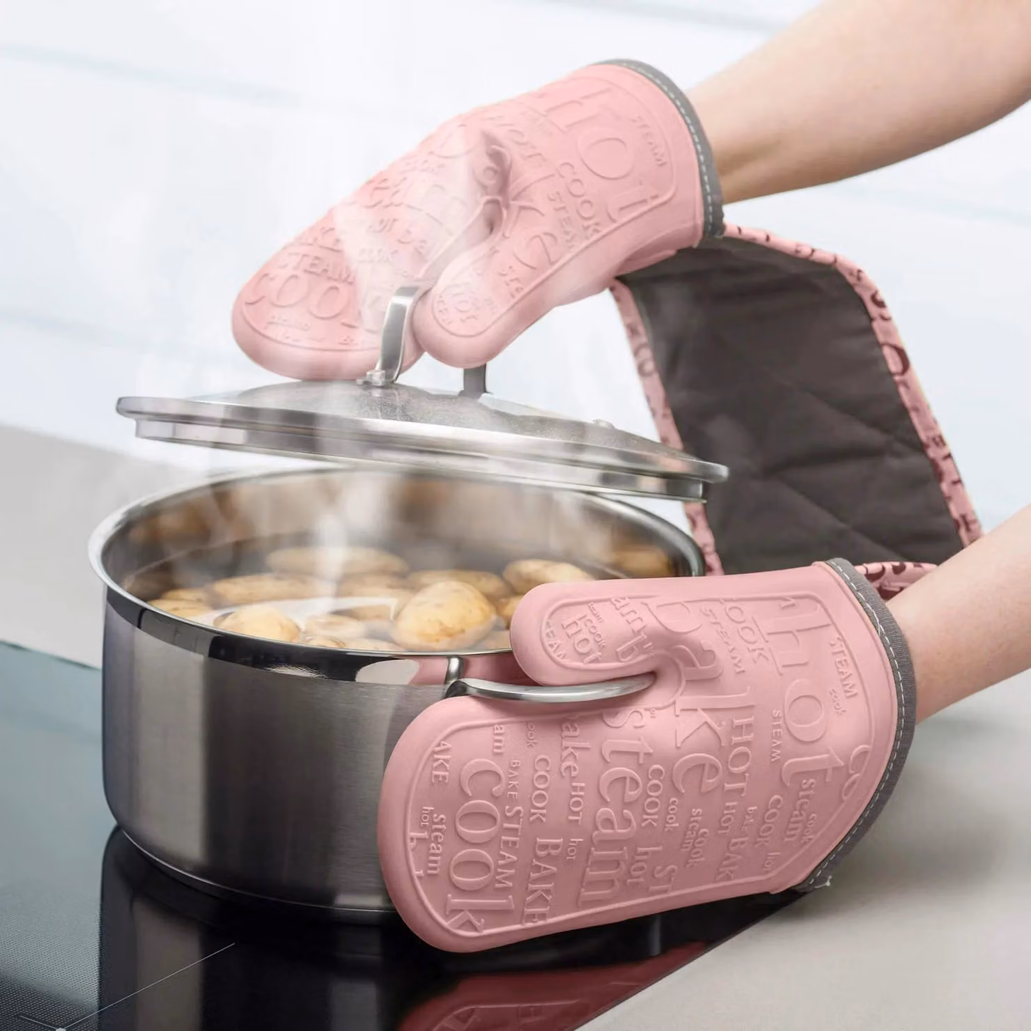 Zeal Silicone Double Oven Gloves in Rose Pink, Waterproof and Steam-Resistant with Non-Slip Grip – 2
