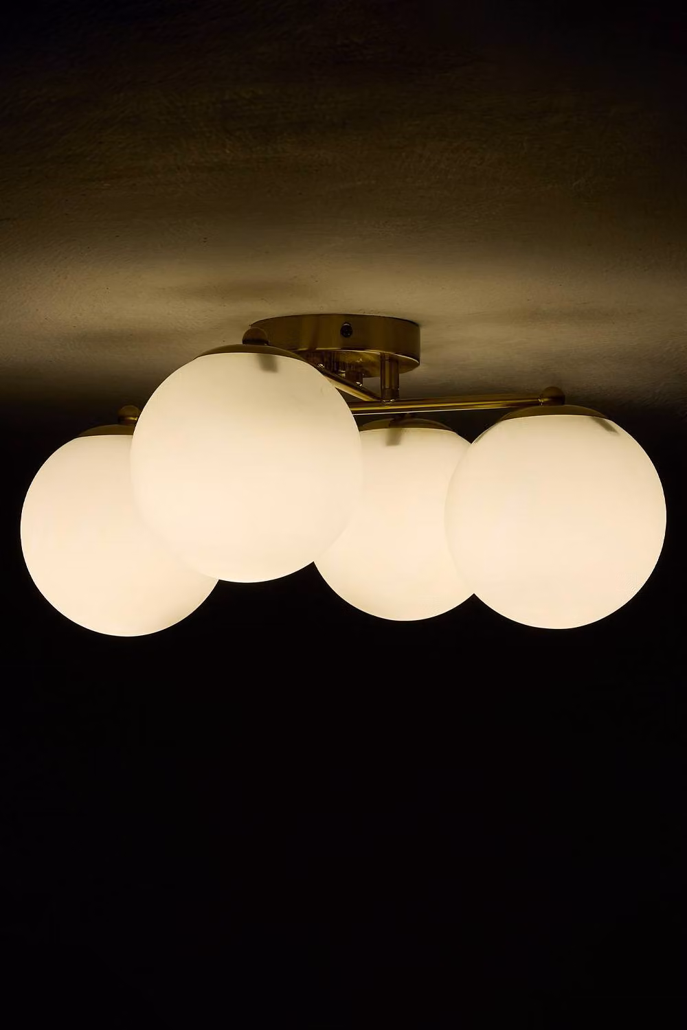 Living and Home Modern 4-Light Round Glass Ceiling Light in White and Gold/Brass – 3