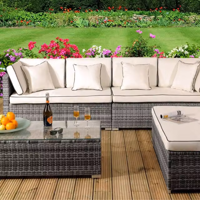 Comfy Living 4 Piece Grey Rattan Garden Patio Furniture Set with Metal and Glass Details