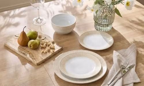 Waterside Gold Radiance 12-Piece Porcelain Dinner Set in White and Gold – 2