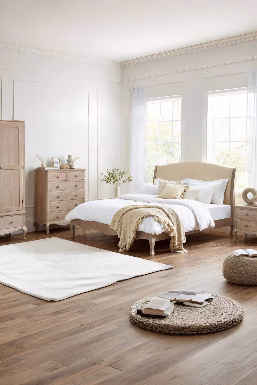 Julian Bowen Camille Classic Fabric and Wood Bed Frame in Beige and Brown, W/D/H: 140 x 200 x 135 cm – 2