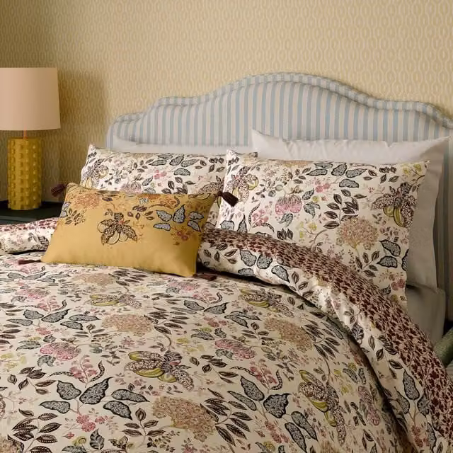 Sanderson Madagascar Reversible Double Duvet Cover and Pillowcase Set, Floral Cotton, Multicolour, W: 140 cm, L: 200 cm