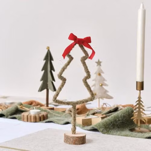 Melody Maison Green Rustic Tabletop Christmas Tree Decoration with Red Bow, Height: 27 cm