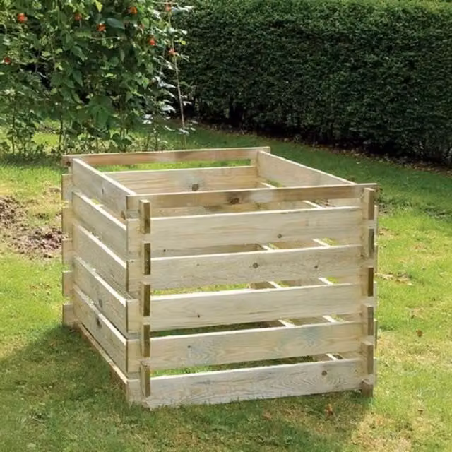 Primrose Large Natural Slatted Wooden Outdoor Composter in Brown, 893 Litres