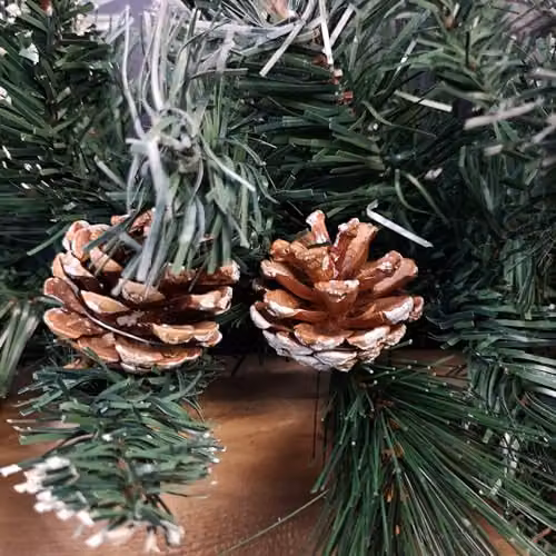 Samuel Alexander 2.7m Snow Flocked Christmas Garland with Pine Cones and Mixed Needles in Green – 3