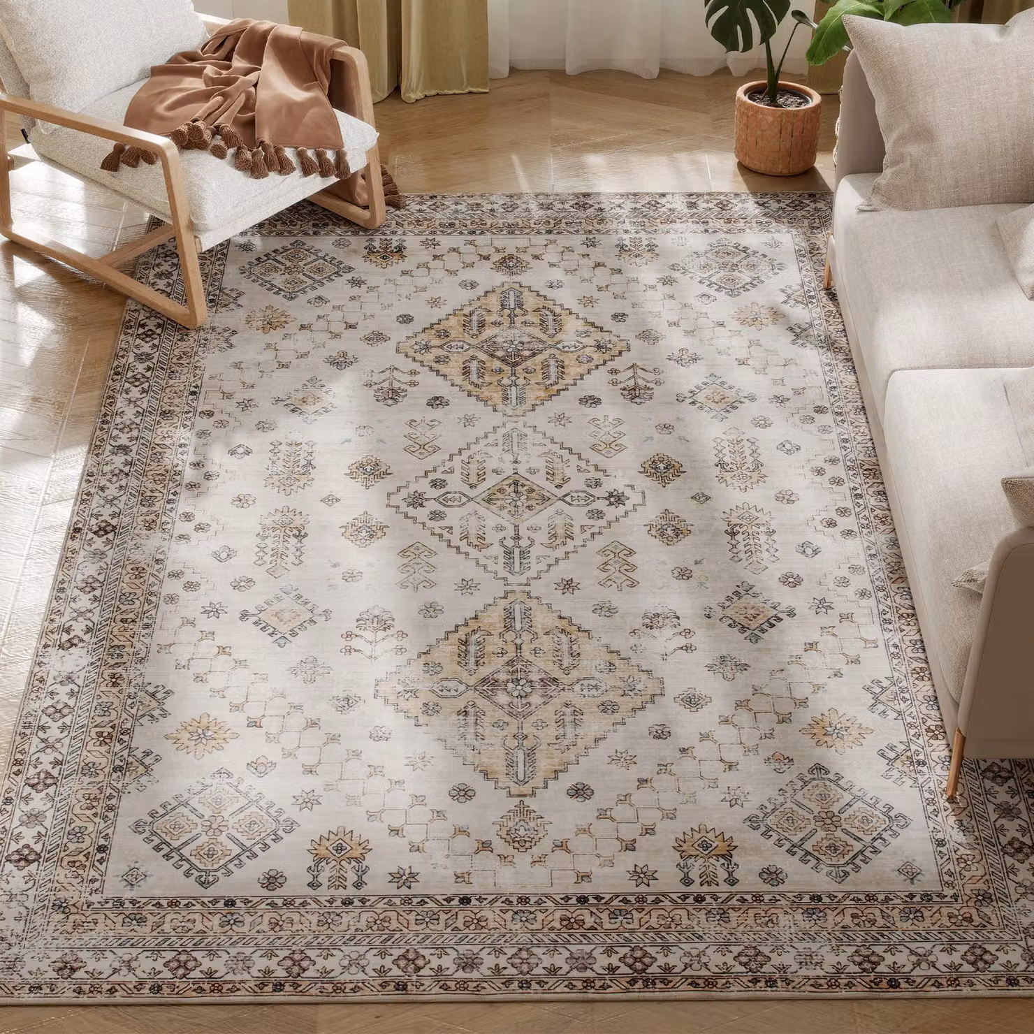 HOMCOM Flannel Non-Slip Washable Rectangular Rug in Beige, W: 170 cm, D: 120 cm – 2