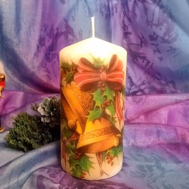Viki White Christmas Bell Pillar Candle Set of 4