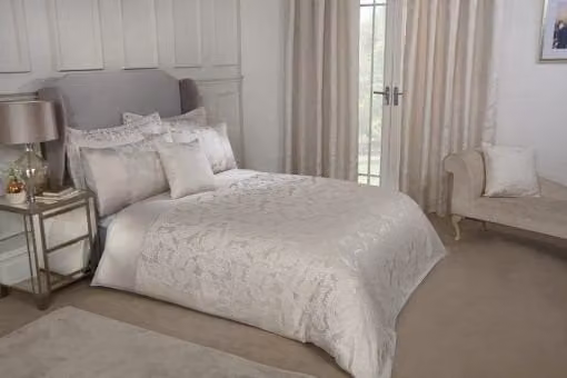 New Edge Blinds Cavendish Duvet Set in Beige, Double
