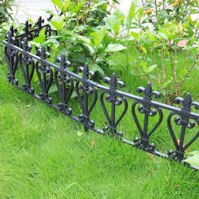 Livingandhome Black Plastic Garden Flower Border Edging, Height: 18.5 cm