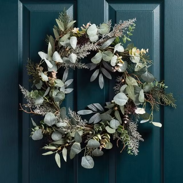 Scottish Everlastings Ltd Rustic Green Eucalyptus Floral Wreath, Diameter: 45 cm – 1