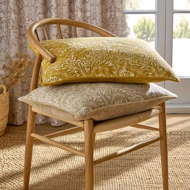 William Morris at Home Larkspur Floral Rectangular Cushion in Beige Cotton and Velvet, W: 40 cm, H: 40 cm, D: 40 cm