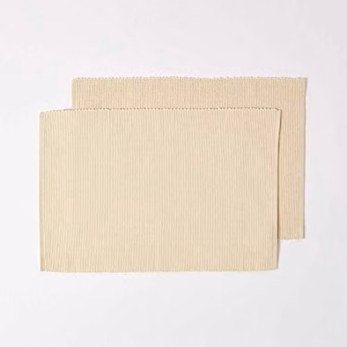 HOMESCAPES Set of 2 Plain Cotton Non-Slip Placemats in Beige, W: 50 cm, D: 33 cm – 1