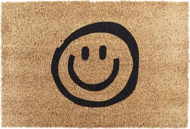 Artsy Mats Smiley Brown Coir and Natural Rubber Non-Slip Weatherproof Rectangular Doormat