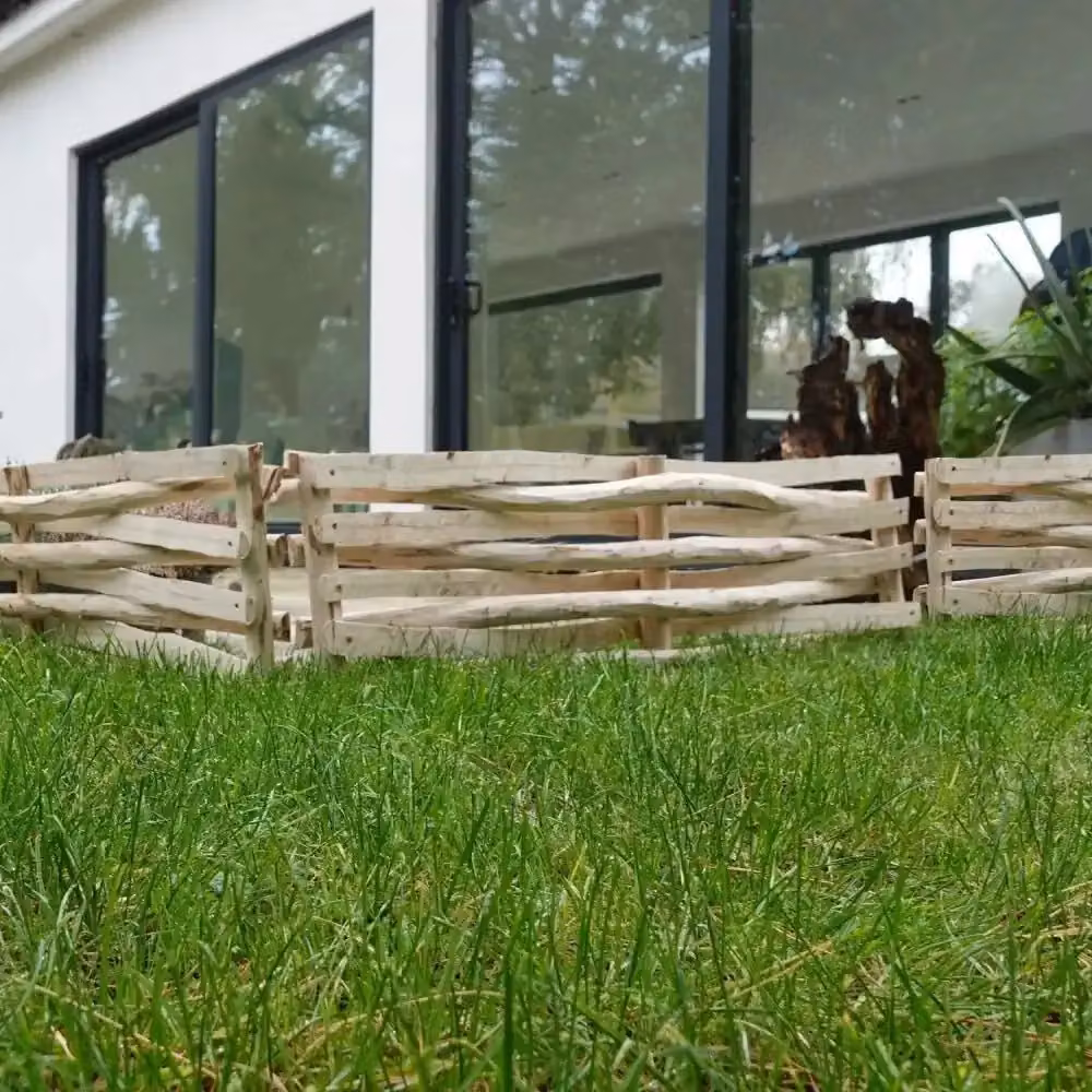 Woven Wood Premium Chestnut Lawn Edging, Natural Brown, H: 30 cm, W: 1.14 m – 4