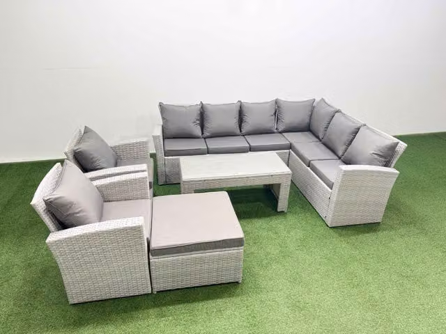 Fimous 6 Piece Rattan Outdoor Furniture Set with Sofa, Coffee Table and 2 Chairs in Light Grey