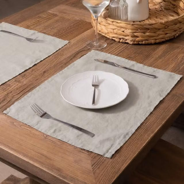 Native Natural Set of 4 Plain Linen Placemats in Beige, Sand and Grey