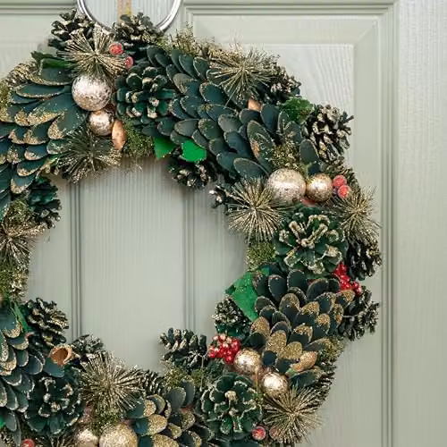 Samuel Alexander 50cm Round Hanging Christmas Wreath with Baubles and Red Berries in Red and Green – 3