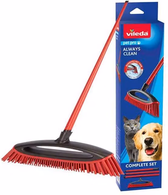 Vileda Pet Pro Always Clean Rubber Broom in Red – 6