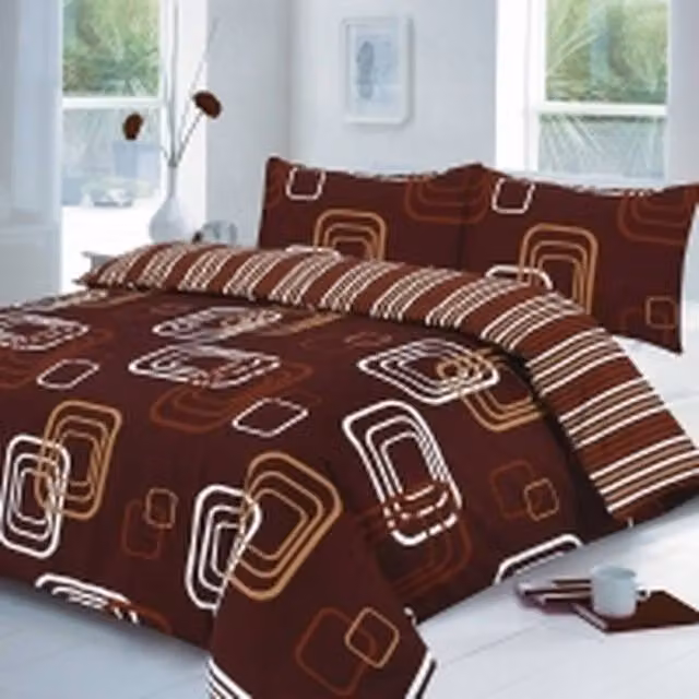 Homes-Linen Blake Geometric Reversible Duvet Cover Bedding Set in Brown, Single (90 x 200 cm) – 1