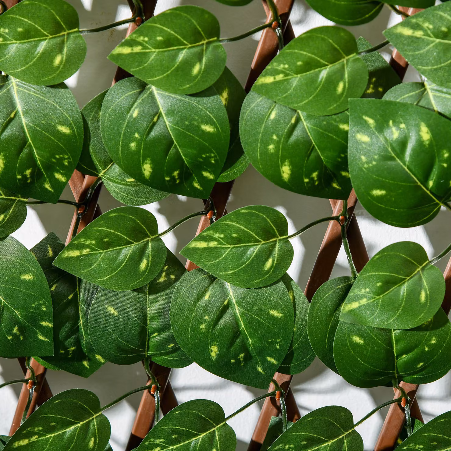 Outsunny Set of 2 Green Artificial Trellis Hedges, Realistic Plastic Privacy Screen – 6