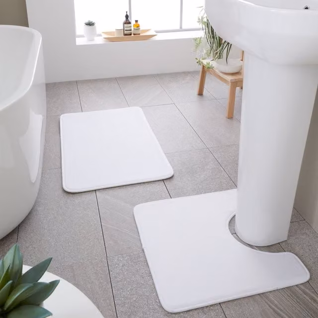 Catherine Lansfield Antibacterial Memory Foam Bath Mat and Pedestal Mat Set, White