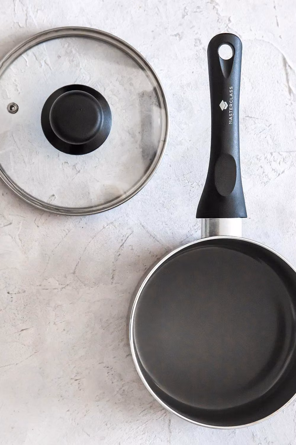 MasterClass Can-to-Pan 18cm Ceramic Non-Stick Aluminium Saucepan with Lid in Grey or Black – 3