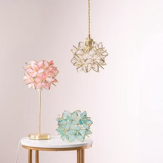 ValueLights Gold Metal Single Stem Table Lamp with Pink 3D Glass Flower Shade