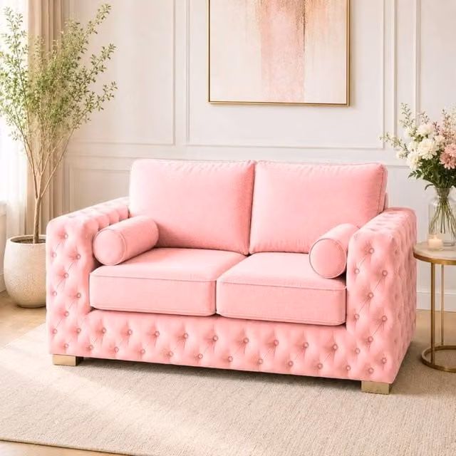 Stratus Interiors Ashley Tufted Chesterfield 2 Seater Fabric Living Room Sofa in Light Pink (W: 177.8 cm, H: 76.0 cm, D: 67.0 cm) – 1