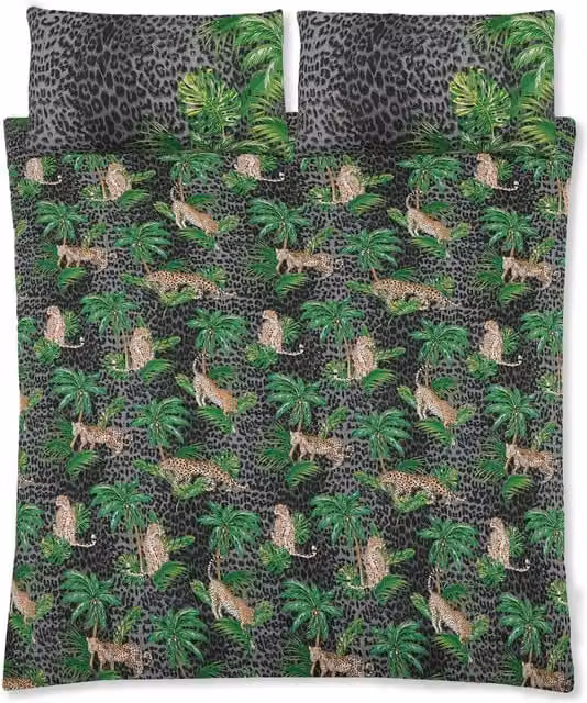 Velosso Leopard Jungle Printed Cotton Rich Duvet Cover and Pillowcase Set in Green and Multicolour, W: 135 cm, L: 200 cm
