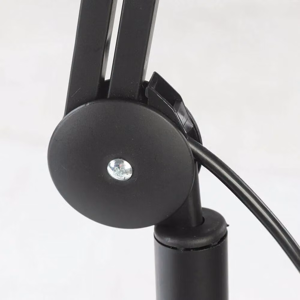 Hygrad 5X Magnifying LED Floor Lamp in Black with Adjustable Height and Metal Construction – 2