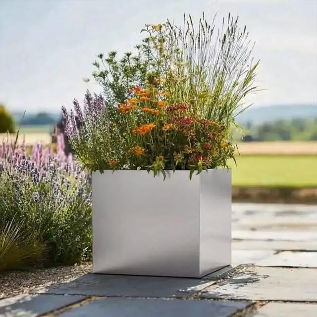Woven Wood Silver Square Galvanised Steel Planter, 30 x 30 x 30 cm – 1