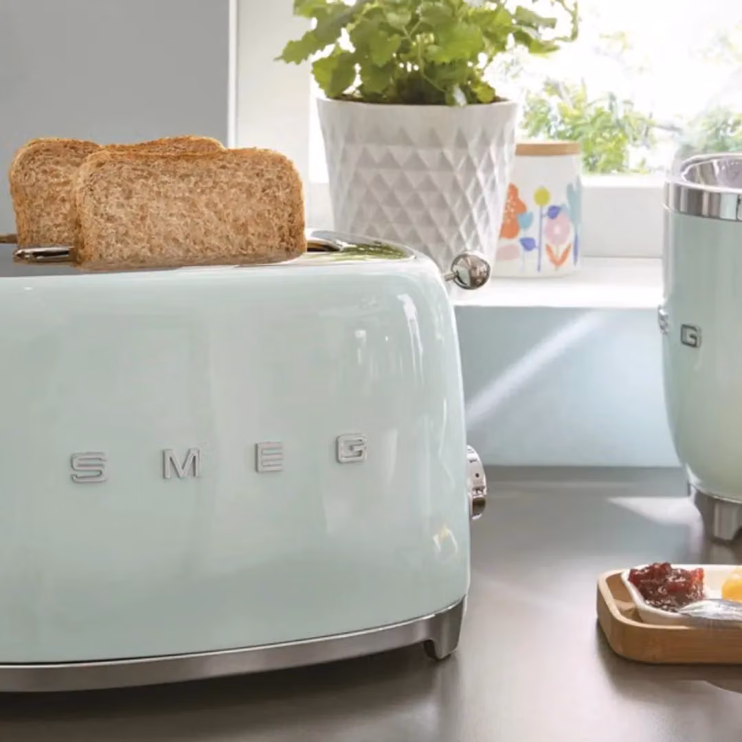 Smeg TSF01 Retro 2 Slice Toaster in Green Stainless Steel – 2