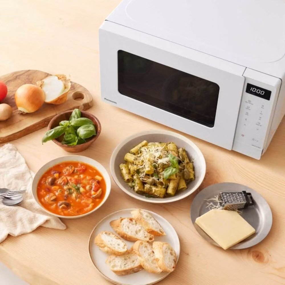 Panasonic 20L Solo Compact Microwave in White, 800W, W: 45.2 cm, D: 34.0 cm, H: 26.0 cm – 5
